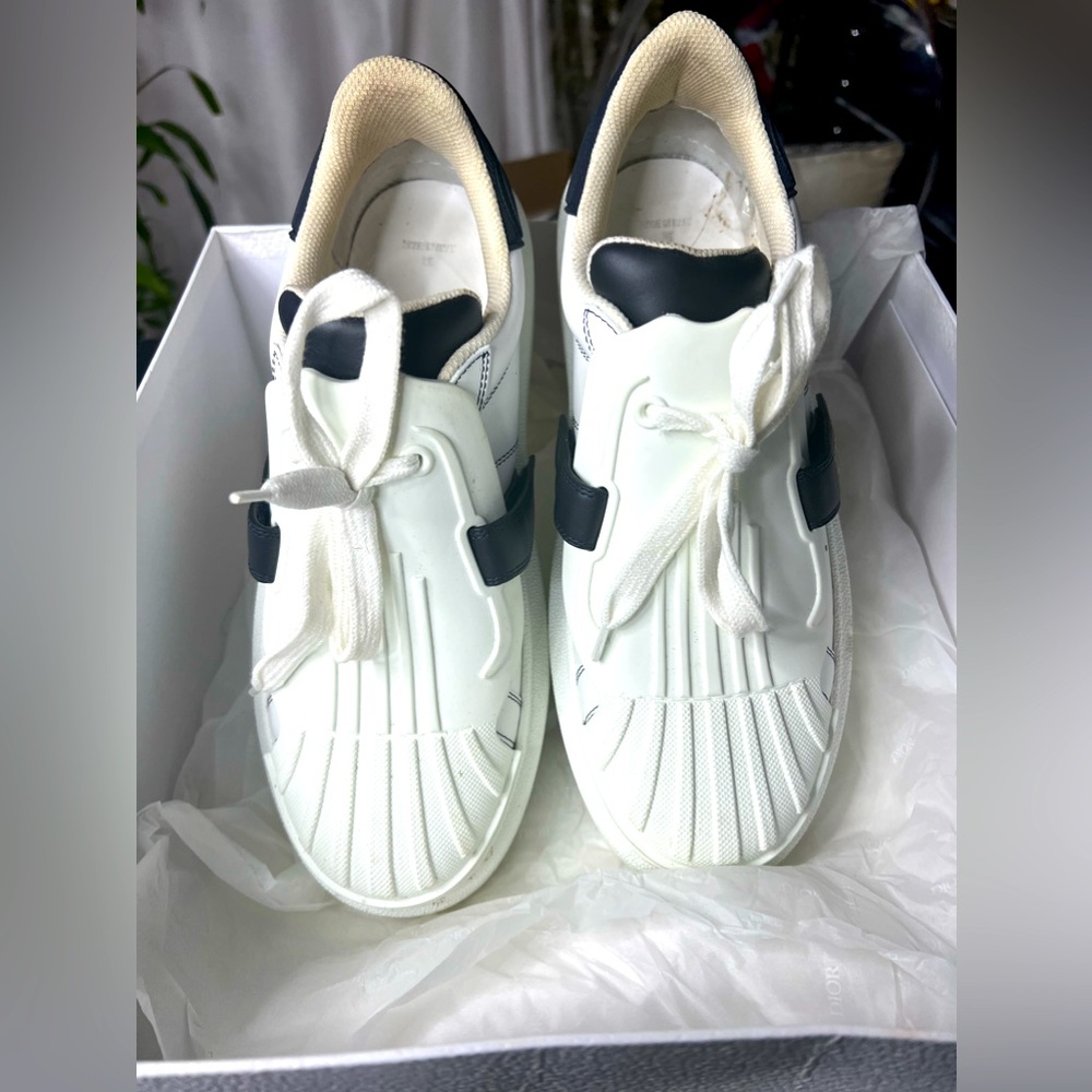 dior shoes serial number